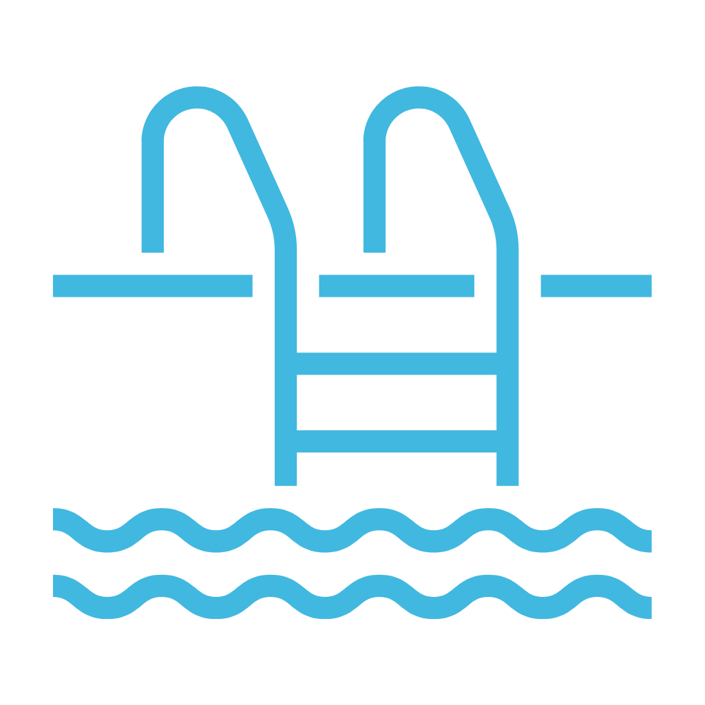 Outdoor Swimming Pool with Sundeck at Cityside Huntington Metro